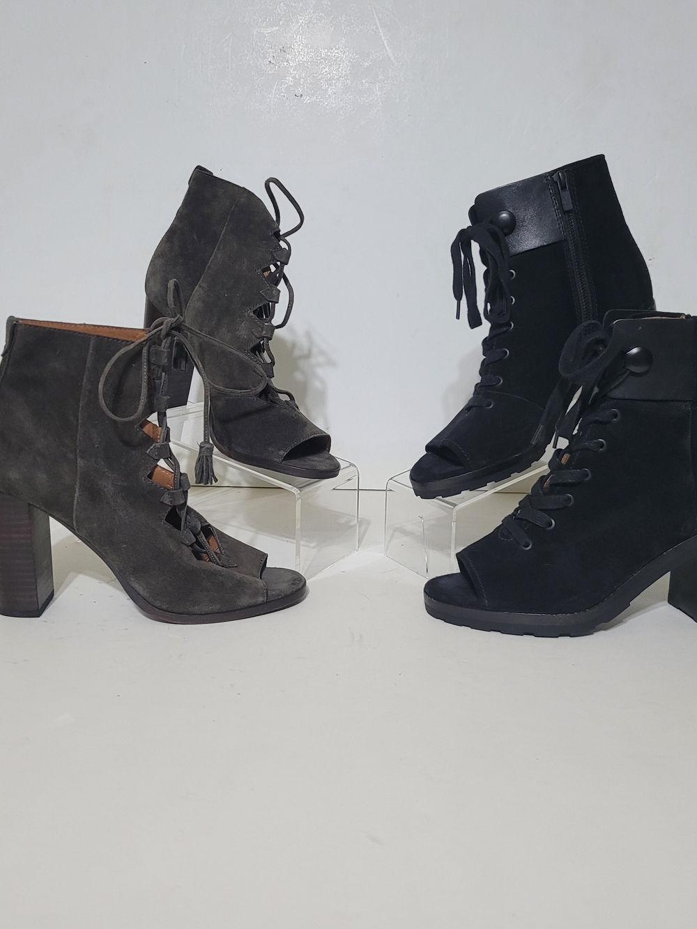 Women’s Frye Lace-Up Peep Toe Ankle Boots - Black and Dark Gray Size 8.5